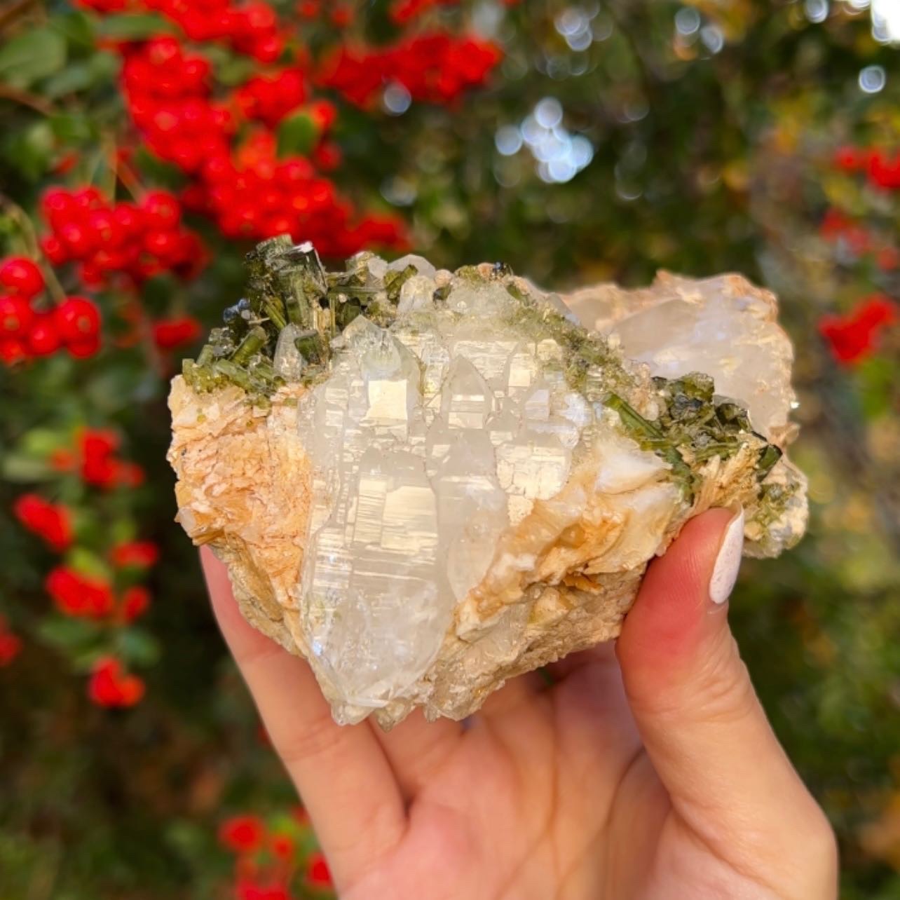 Green Tourmaline with Elestrial Quartz💚